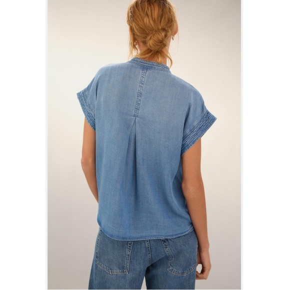 Anthropologie Cloth & Stone Chambray Blouse- XS,S - Picture 3 of 6